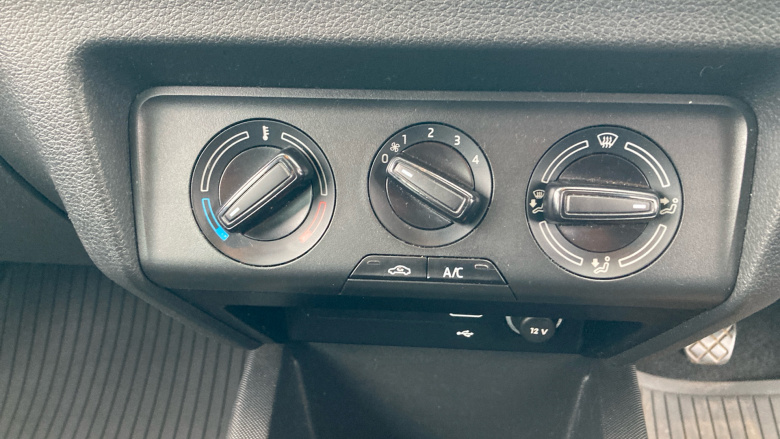 Skoda Fabia 1.0 MPI SE 5dr Petrol Hatchback